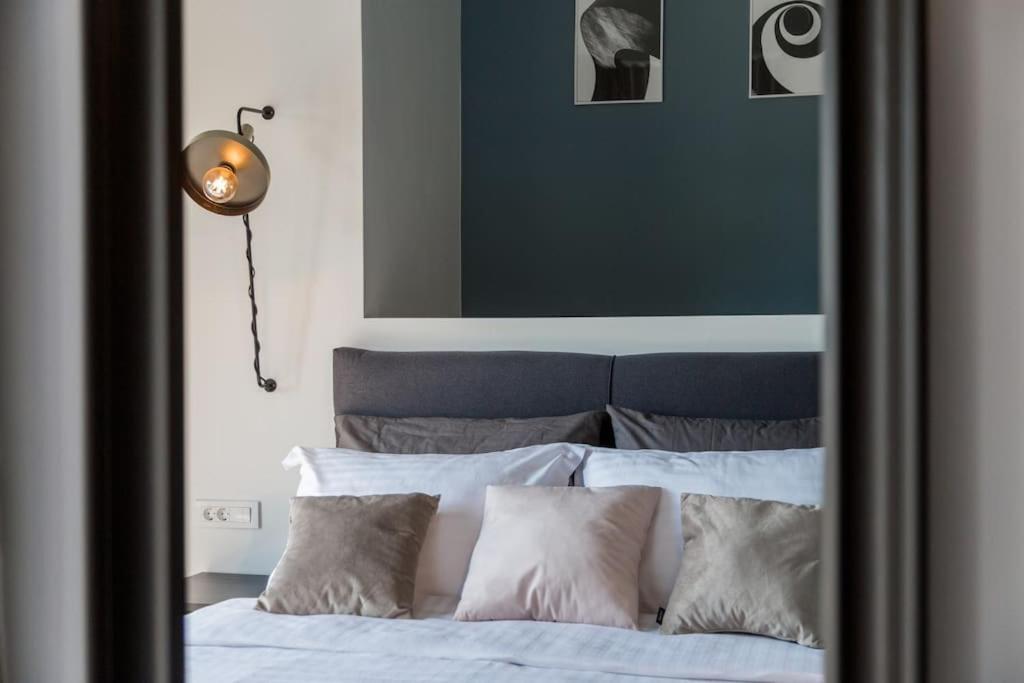 Marcante - Designer, Romantic Pool View Suite بوريتش المظهر الخارجي الصورة